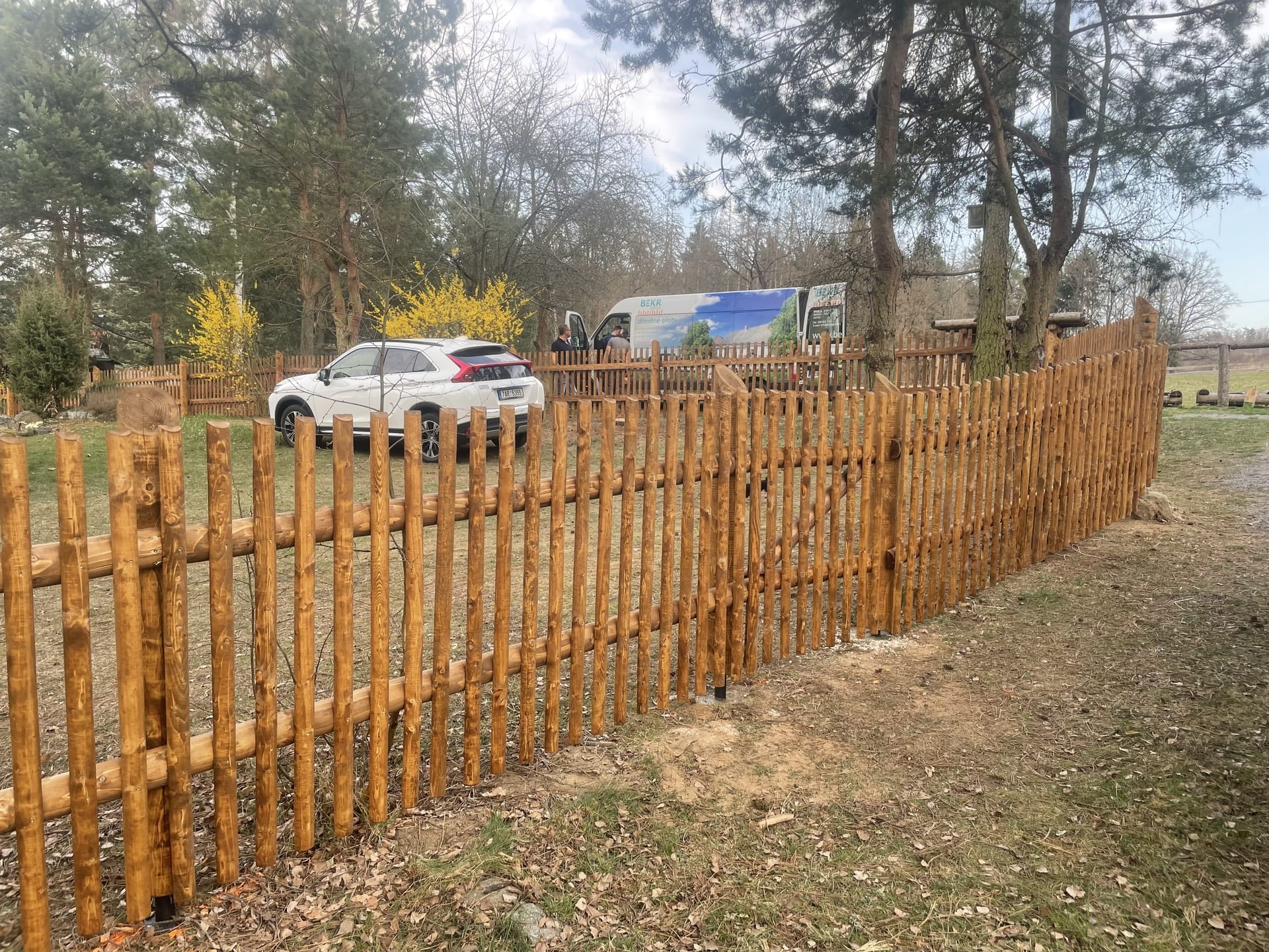Obrázek 3 / Dřevěné ploty - strojně frézované   - realizace Líchovy 4-2022